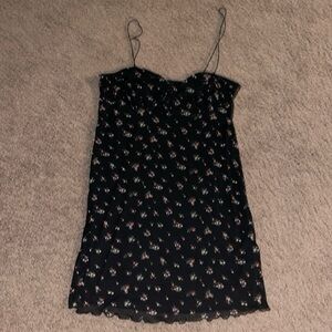 Medium Rue 21 Black Flower Dress